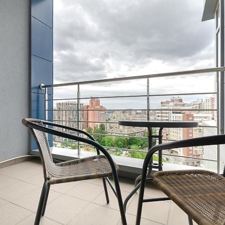 Petrovdom 11-212 In Rc Central Park Residence Complex Kiew Exterior foto