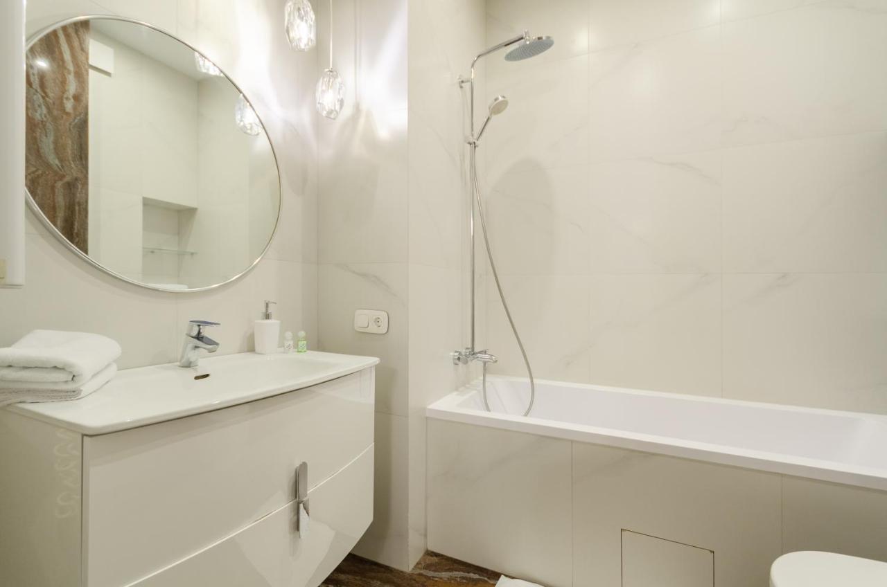 Petrovdom 11-212 In Rc Central Park Residence Complex Kiew Exterior foto